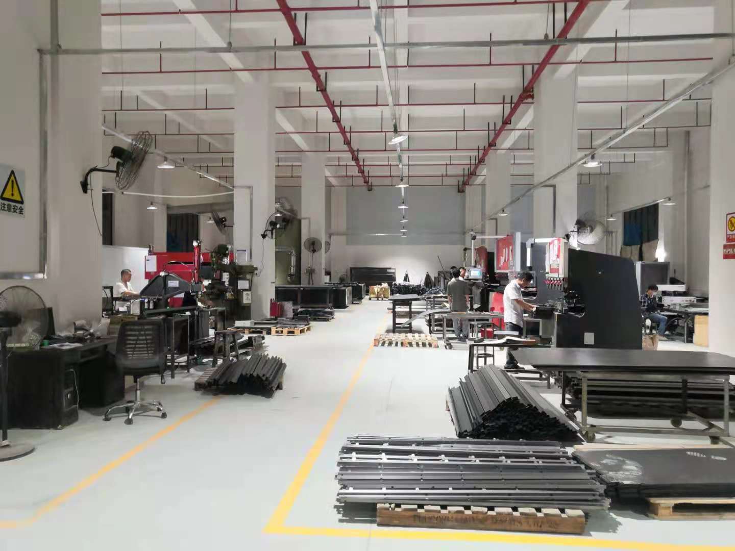 鈑金成（chéng）型車間（jiān）